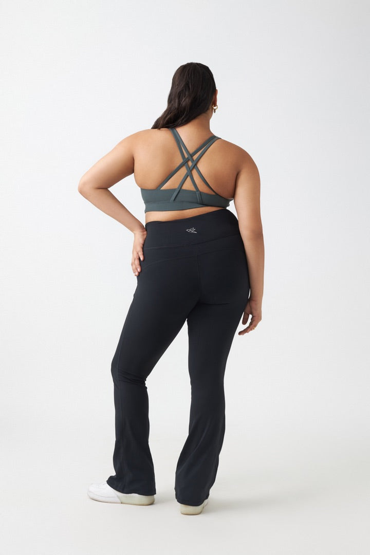 GROOVE FLARE PANTS