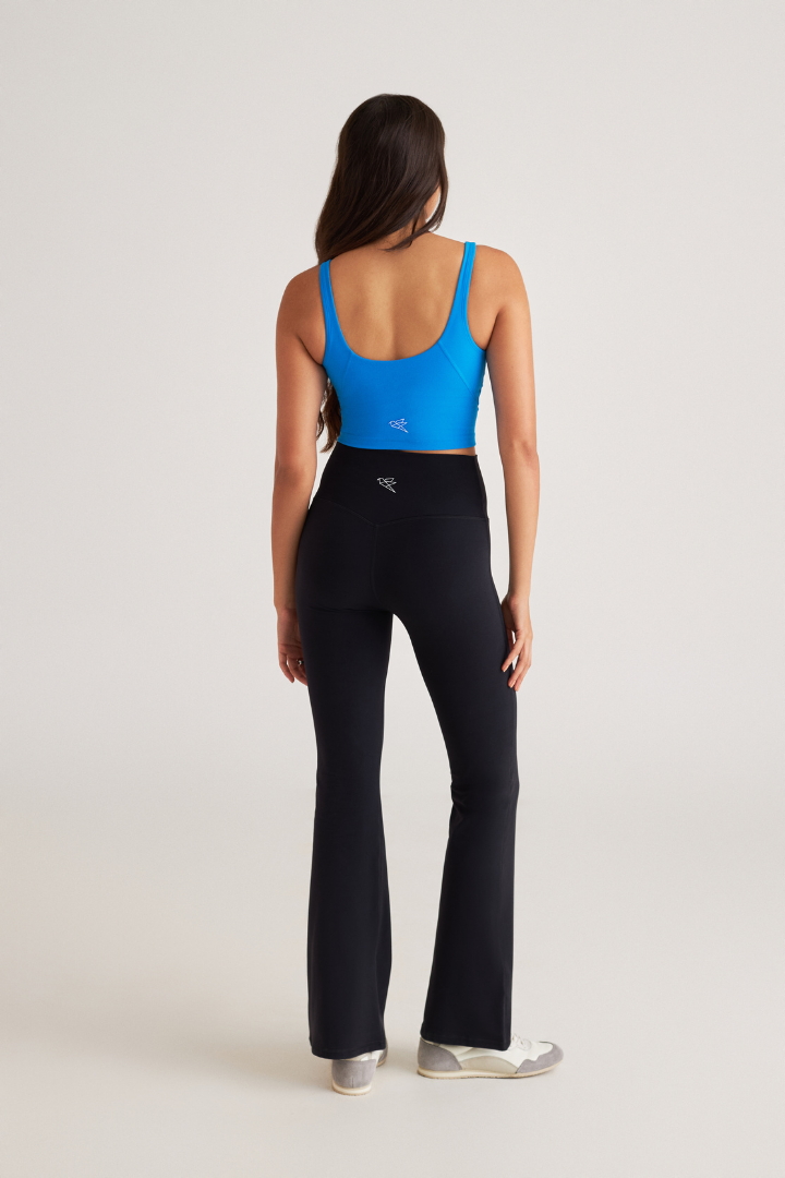 STRIDE FLARE PANTS