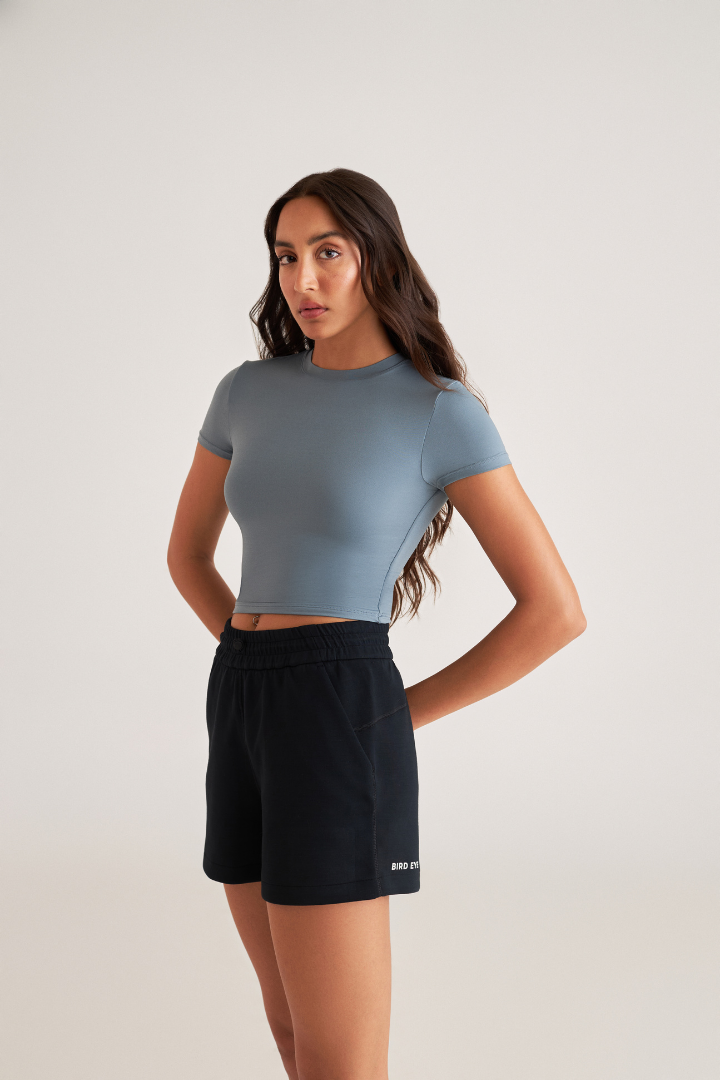 ESSENTIAL SHORT SLEEVE TEE